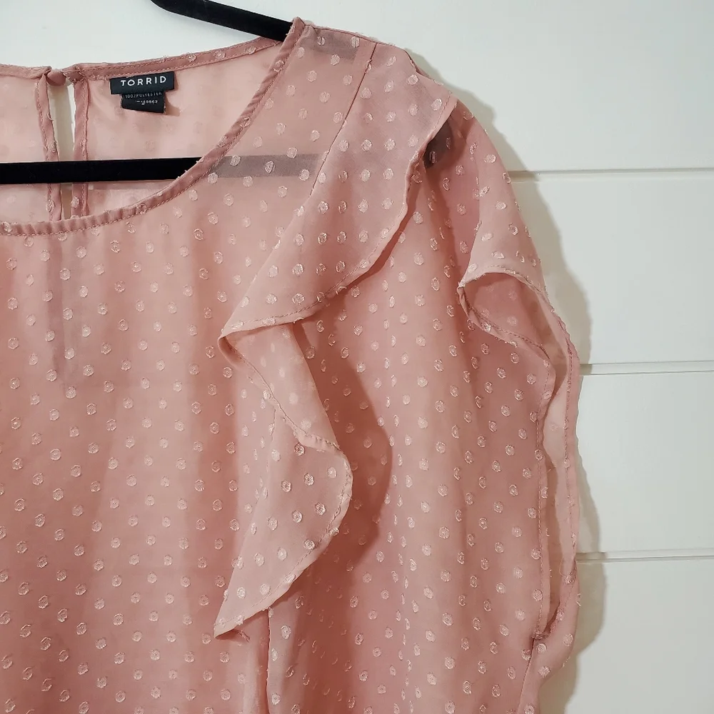 Torrid Pink Polka Dot Ruffle‎ Chiffon Top. Size: 2 - Picture 4 of 8